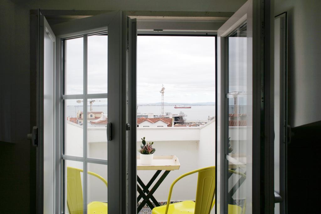 Alfama Apartment With River View Lisboa Екстериор снимка